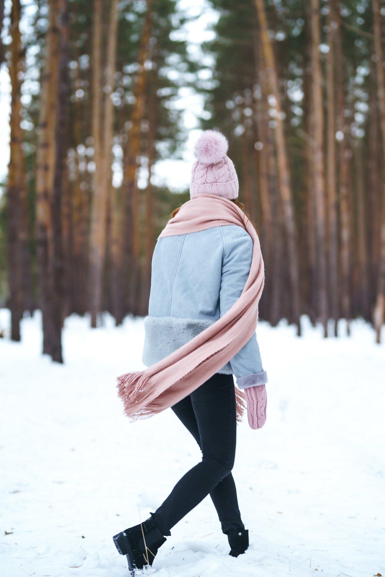 Intégrer la respiration consciente et les mouvements doux dans sa routine hivernale