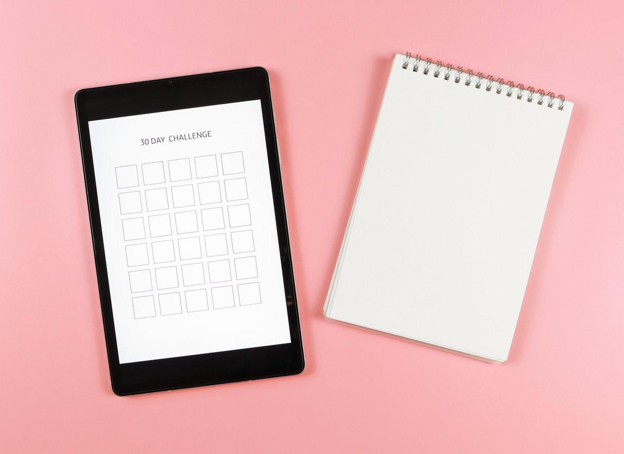 Comparatif des interfaces des meilleures habit tracker apps sur smartphones pour suivre sommeil et bien-être en 2026.